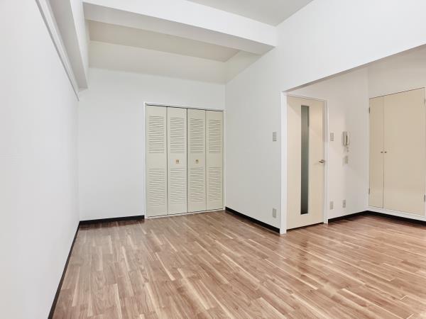 プラス・ワン横浜2階 リビング