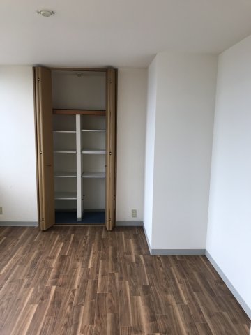 トレンディー辻堂 収納