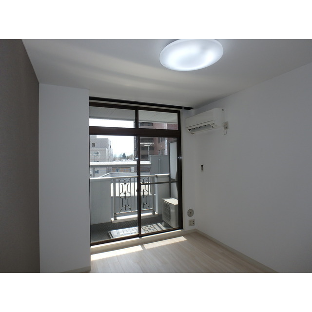 サルーテ熊谷 リビング