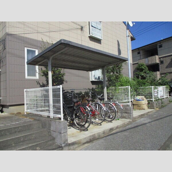 グランドサン 六番館 周辺