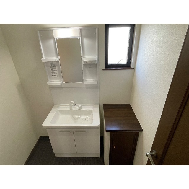 リブレス木下東戸建 内観