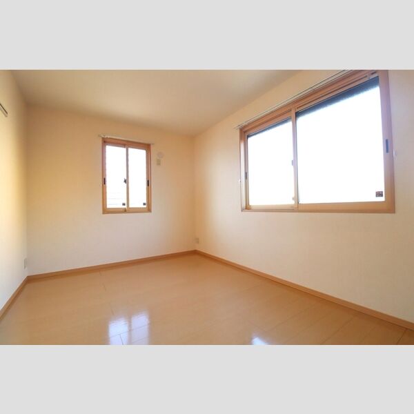 サングランデ101号室 洋室6.7帖