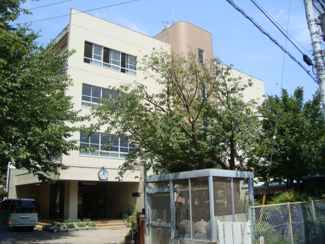 グリーンフォレスト 長沢小学校(小学校)まで1,500ｍ