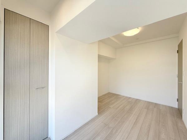 エレミ本蓮沼5階 リビング