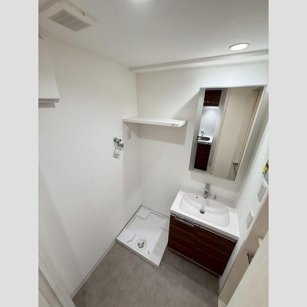 MAXIV CROS高島平MIRAIS302号室 トイレ