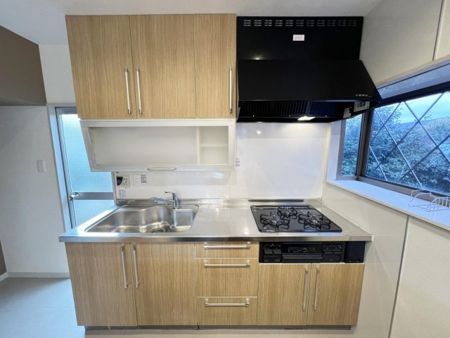 成田市モダンスタイルデザイナーズリノベ戸建 キッチン