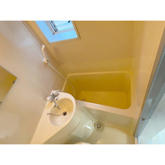 清水ハイツ208号室 内観