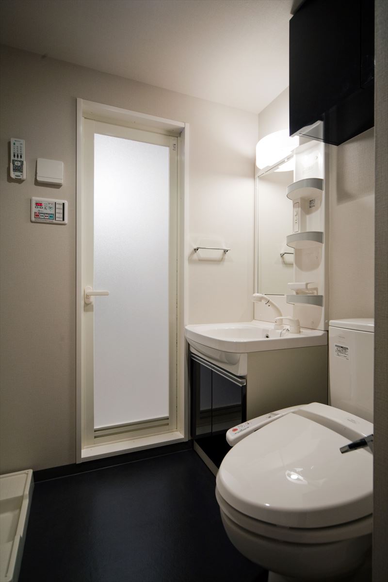 グラントゥルース田端204号室 トイレ
