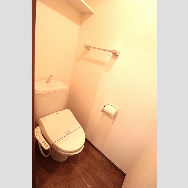 メゾンモナリエ205号室 トイレ