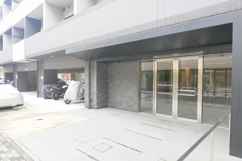 スパシエソリデ横浜鶴見8階 外観