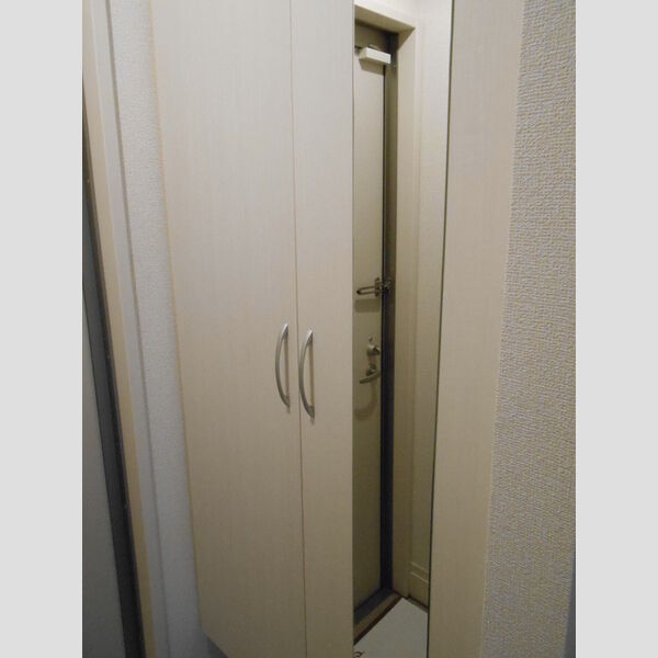 ウィンクルム　Ⅱ 玄関