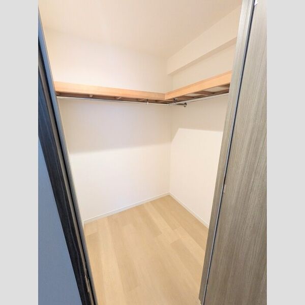 カスタリア高輪0807号室 ウォークインクローゼット