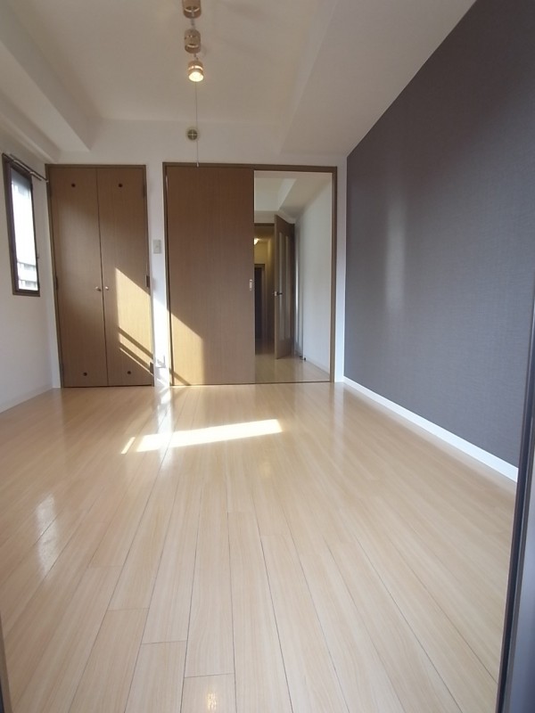 ロジェ リビング