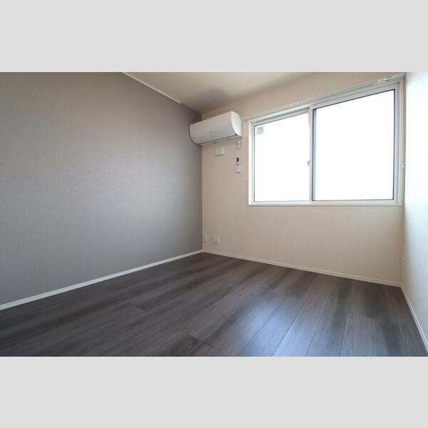 ヴァンベール205号室 洋室