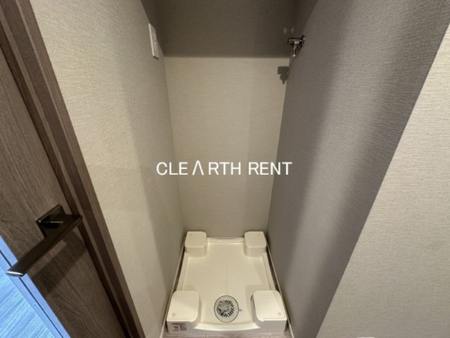 コンシェリア東京 ＜ＨＩＧＡＳＨＩＪＵＪＯ ＲＥＳＩＤＥＮＣＥ6階 洗濯機置き場
