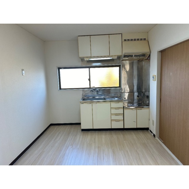 ニューロイヤルハイツ 内観