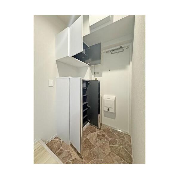 秀和第二南平台レジデンス419号室 同建物別部屋の参考画像