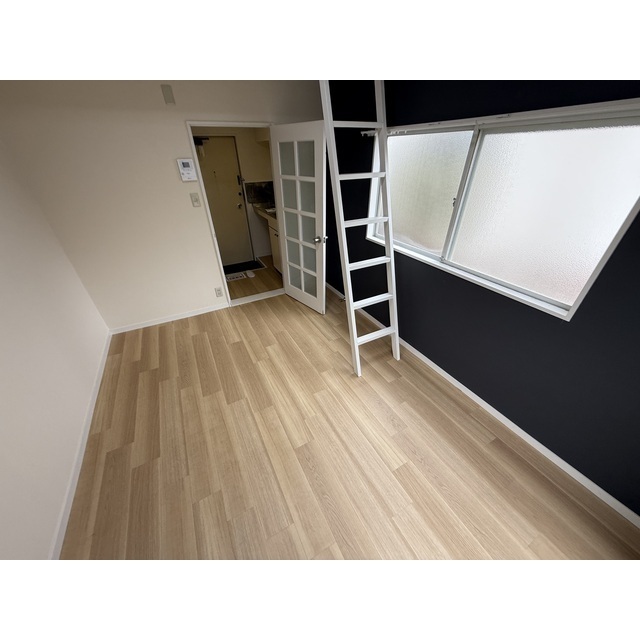 レモンハウス椎名町205号室 リビング