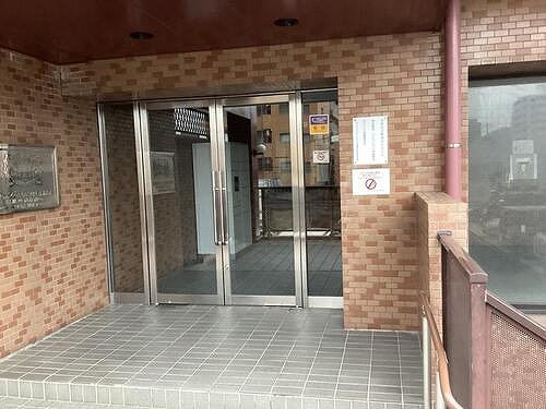 ライオンズマンション平塚見附町3階 エントランス