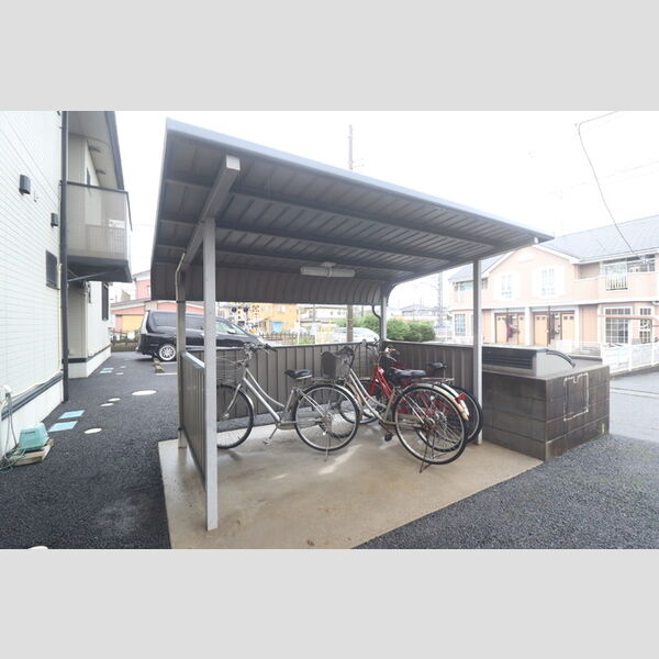 グランシャリオ 駐輪場