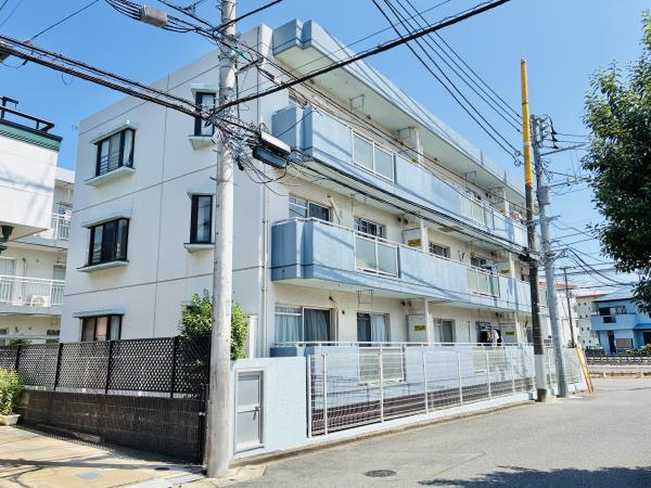 コーポアツミ 外観