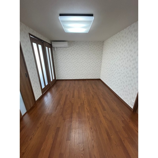 麻布コーポラス402号室 内観