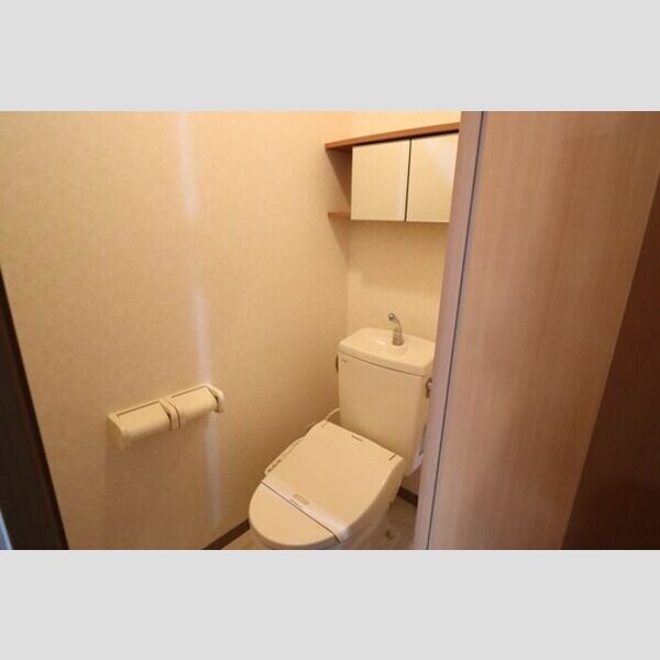 ODYSSEY トイレ(温水洗浄暖房便座)