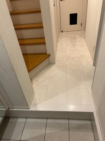 京王線　笹塚駅　戸建 玄関