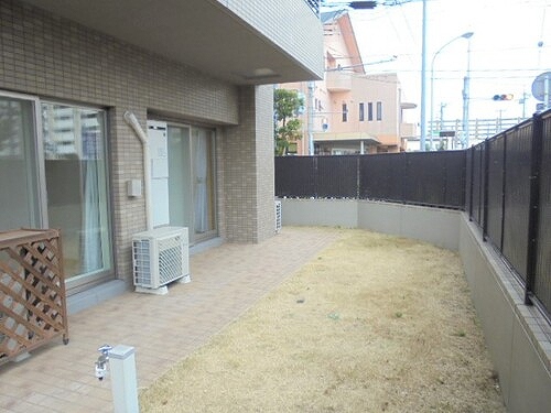 サーパス常盤平1階 専用庭　※前回募集時撮影2020年12月