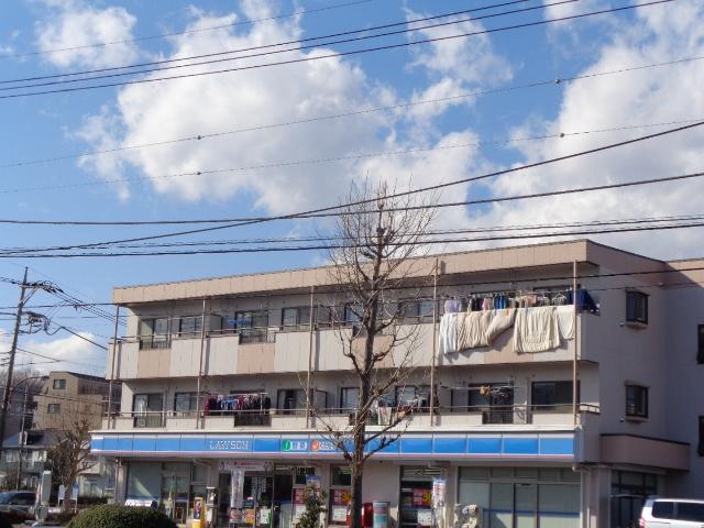 エスタシオン ローソン八王子松木店まで1,592ｍ