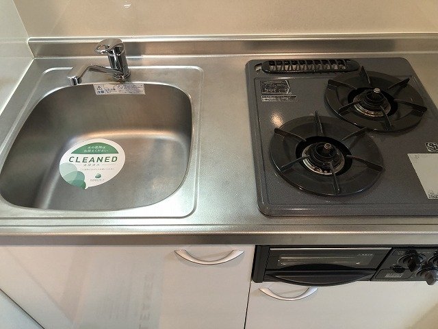 レイジオス品川 システムキッチン（2口ガスコンロ・グリル付）