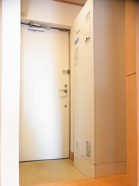 ライフ湘南 玄関