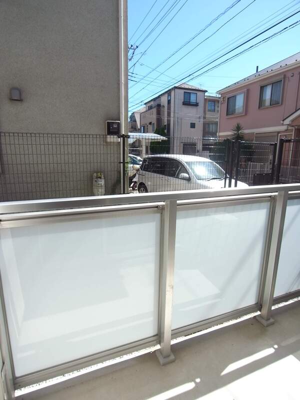 リブリ・クロシェット2階 バルコニー