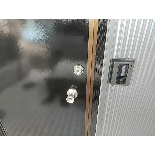 サルビア 玄関