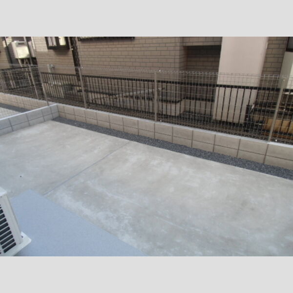 サンルミエール　B102号室 専用庭