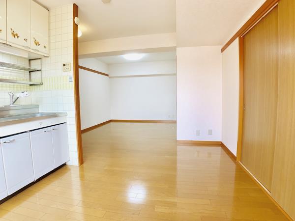 シャルム・Ｋ・カーサ7階 リビング