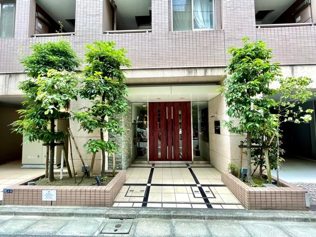 レジディア日本橋浜町3階 エントランス