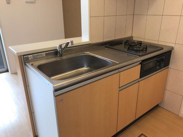 SUN GRACE Ⅰ102号室 カウンターキッチン