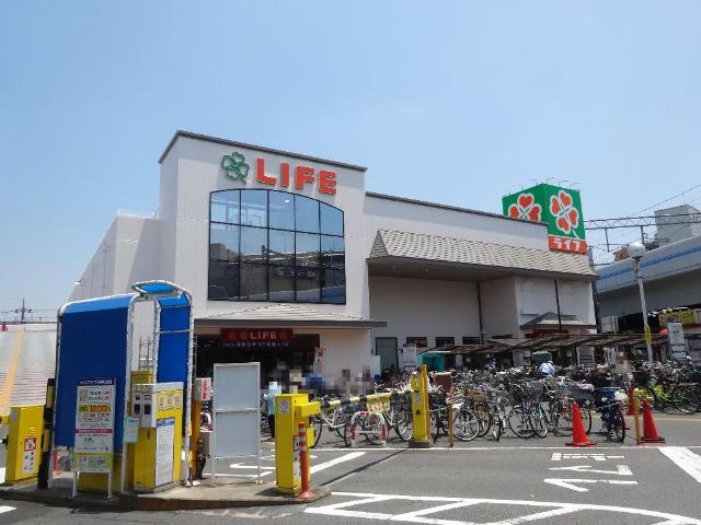 ノースヒルズ ライフ石神井公園店まで240ｍ