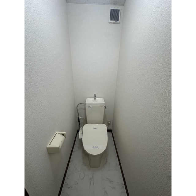 プレジール I 内観