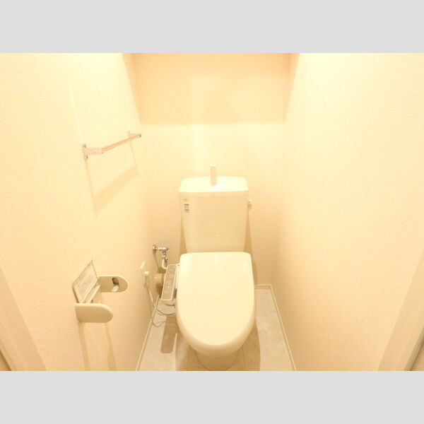 クレストテラス305号室 温水洗浄便座