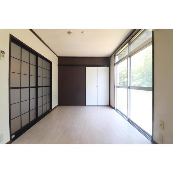 ハイツやまゆり リビング