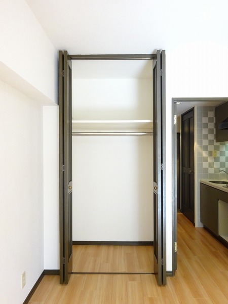 ライオンズプラザ大宮第２605号室 収納