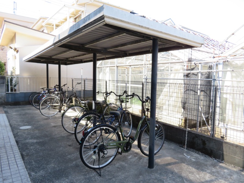 グランドール東 内観