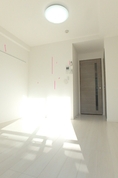 ガーラ・プレシャス川崎5階 個人の部屋や寝室として使える洋室です