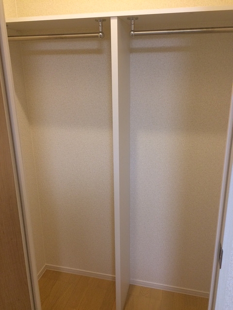 クレイノケルスランド 内観