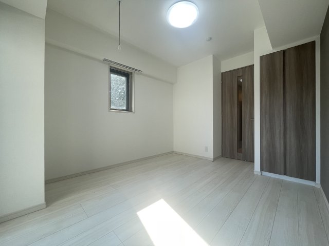 エヌステージ秦野駅前1001号室 リビング