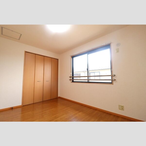 アットイーズ　Ⅲ201号室 北側洋室