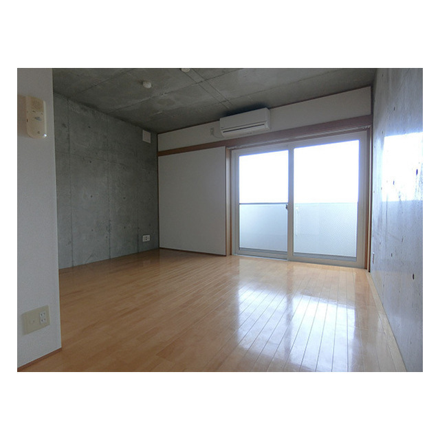 アンリシェール橋本Ｂ ゆとりの8帖のお部屋です