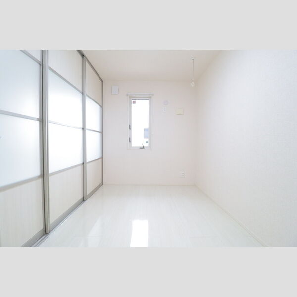 roi del'ours　Ⅲ 洋室